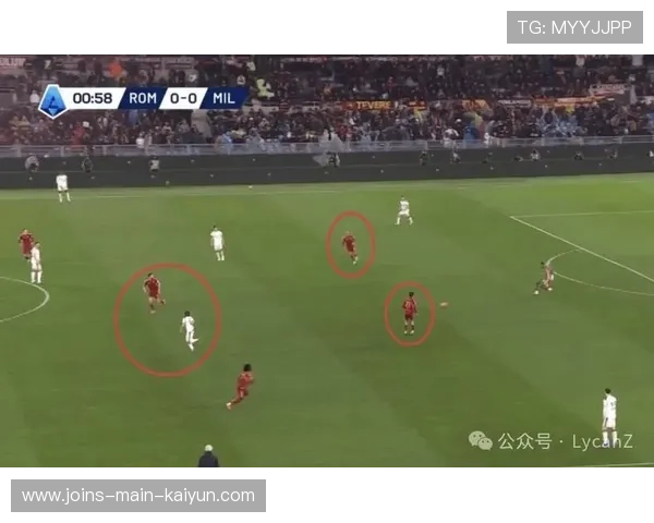 莱奥快速反击后一脚低传队友推进